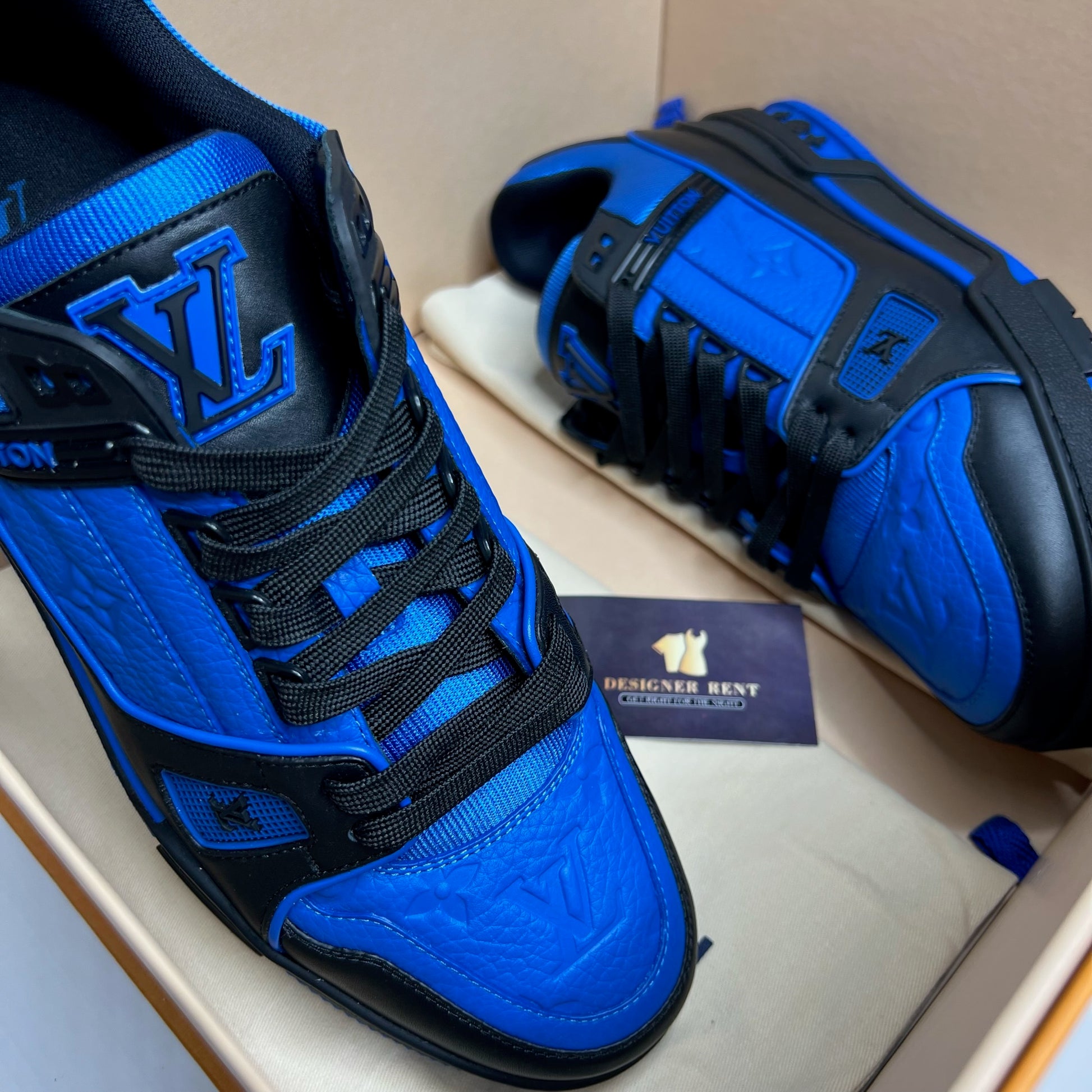 LOUIS VUITTON LV Trainer Sneaker Blue. Size 8